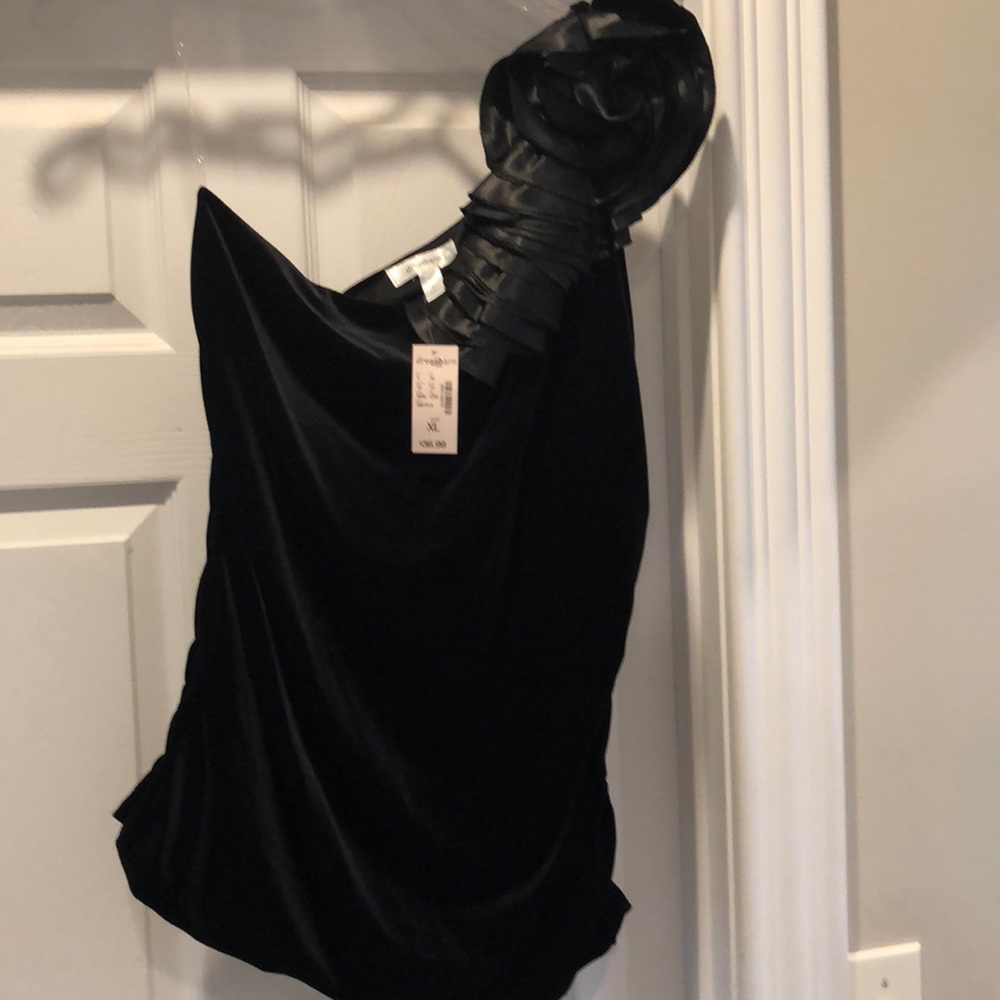 One shoulder black velvet top. NWT.